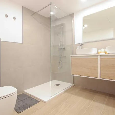 Luxury 1 Min To The Downtown Apartamento
